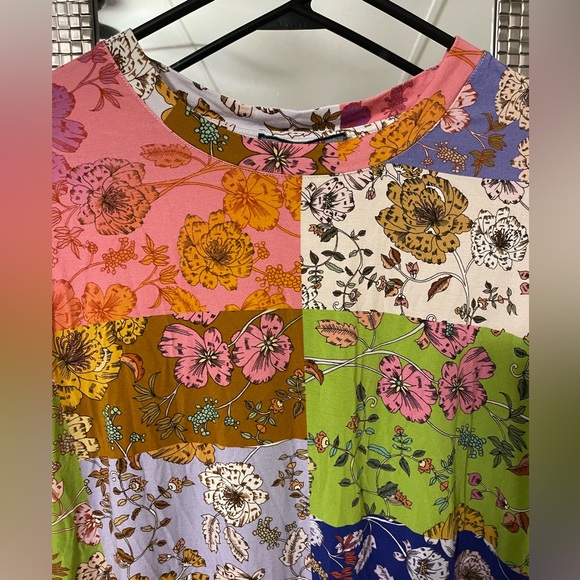 Johnny Was Floral Tee - Picture 3 of 5